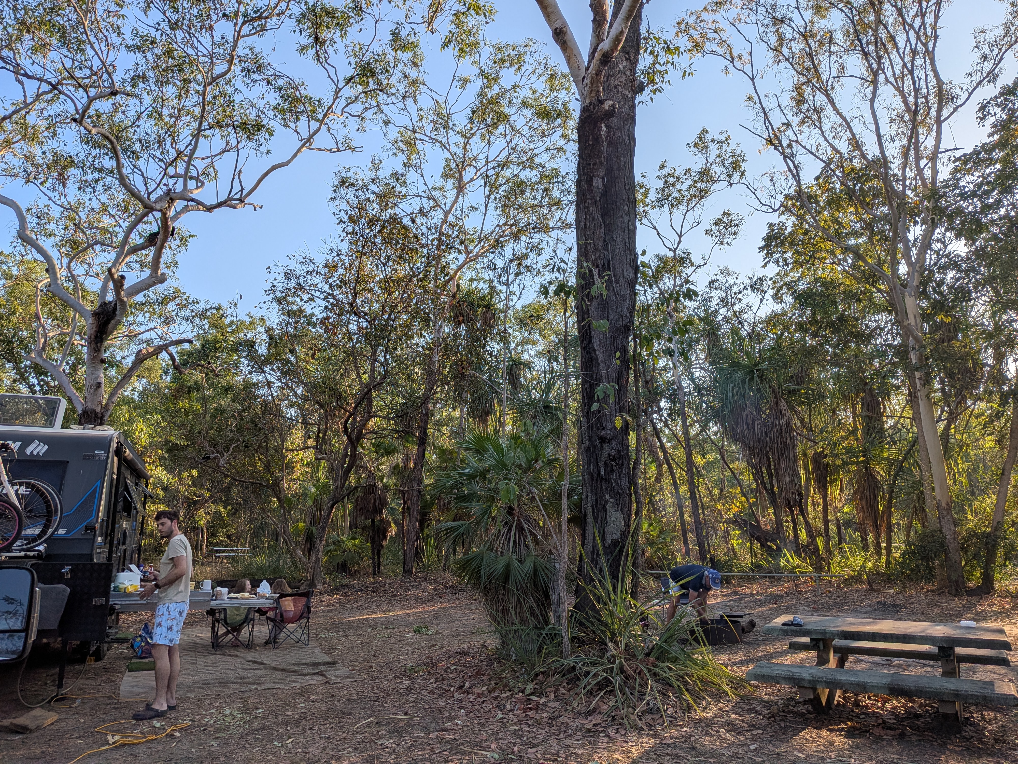 Breakfast at Merl campground before the walk out to Cahills Crossing