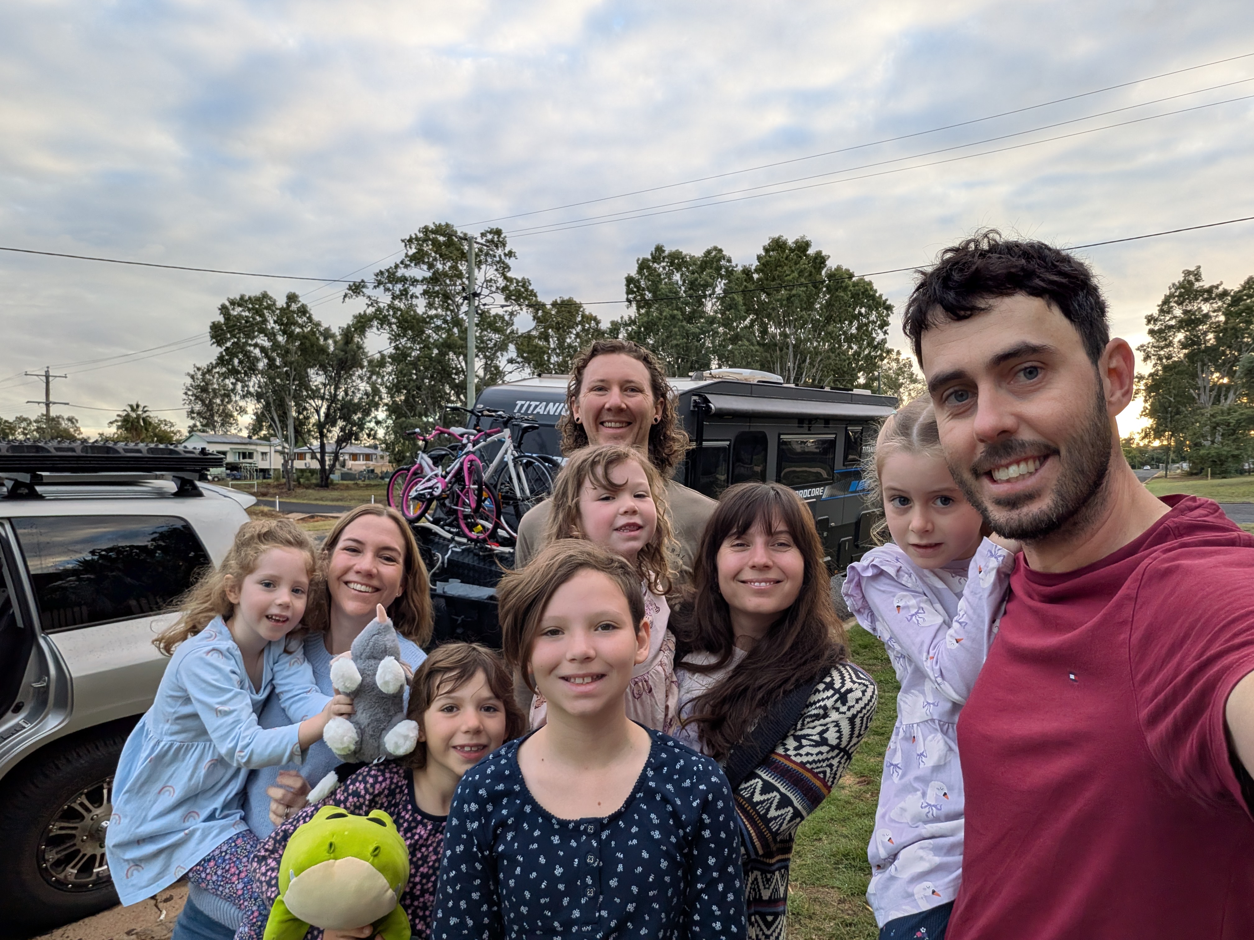 Group selfie saying goodbye in front of TITANIUM HARDCORE in Charleville