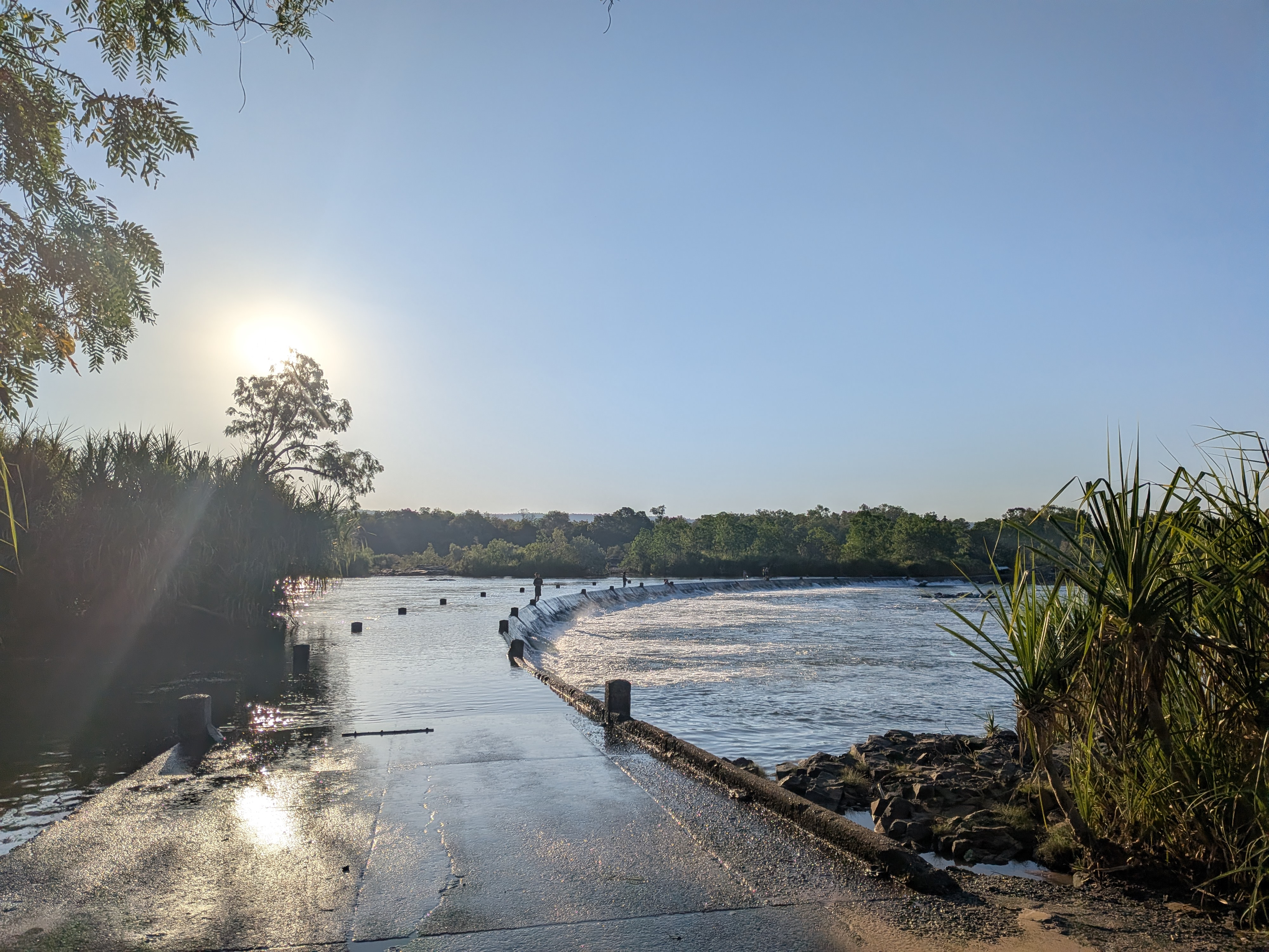 Ivanhoe Crossing &mdash; the road running straight into the Ord River
