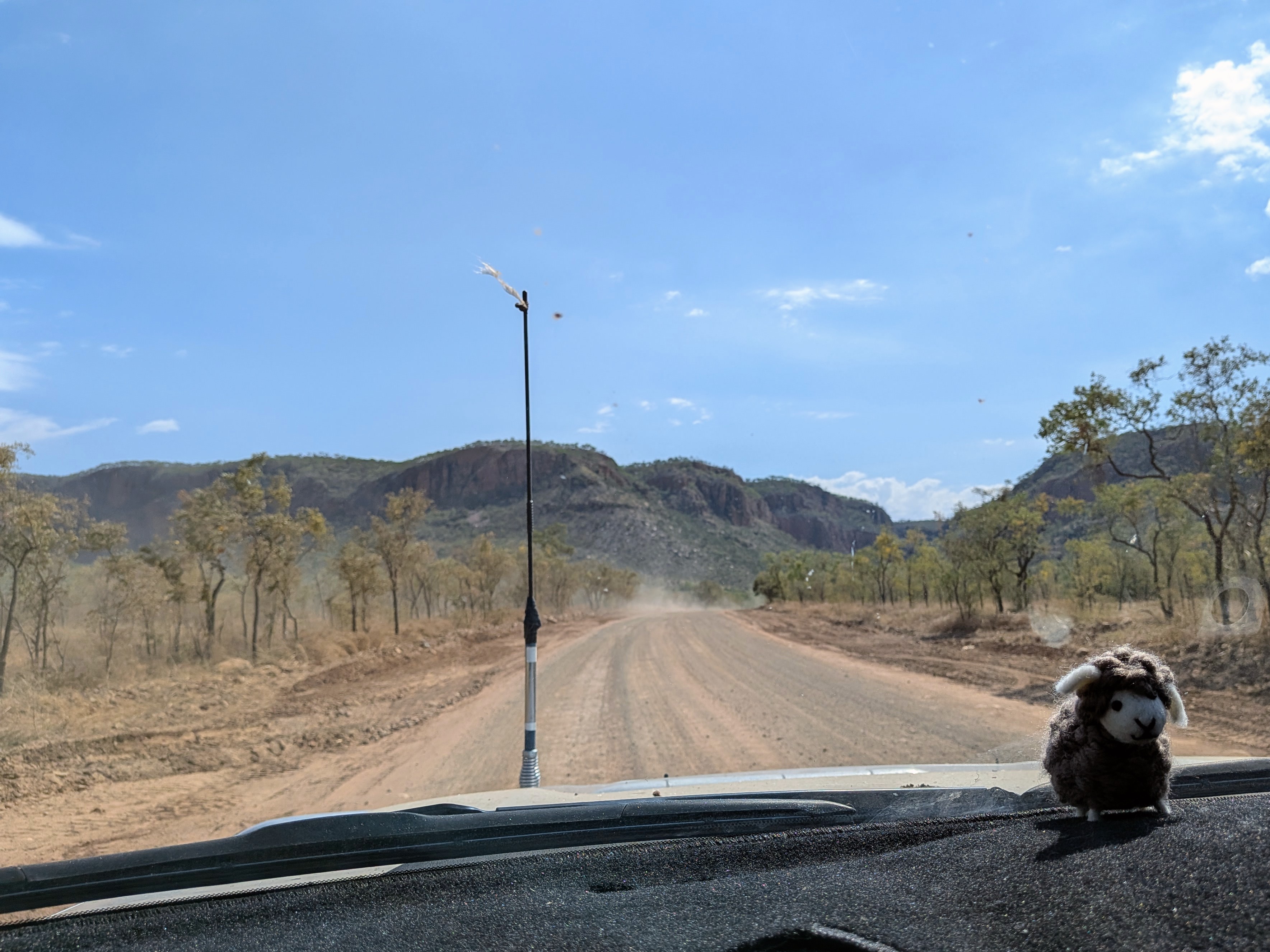Baaanaby back on the dirt, Cockburn Range ahead
