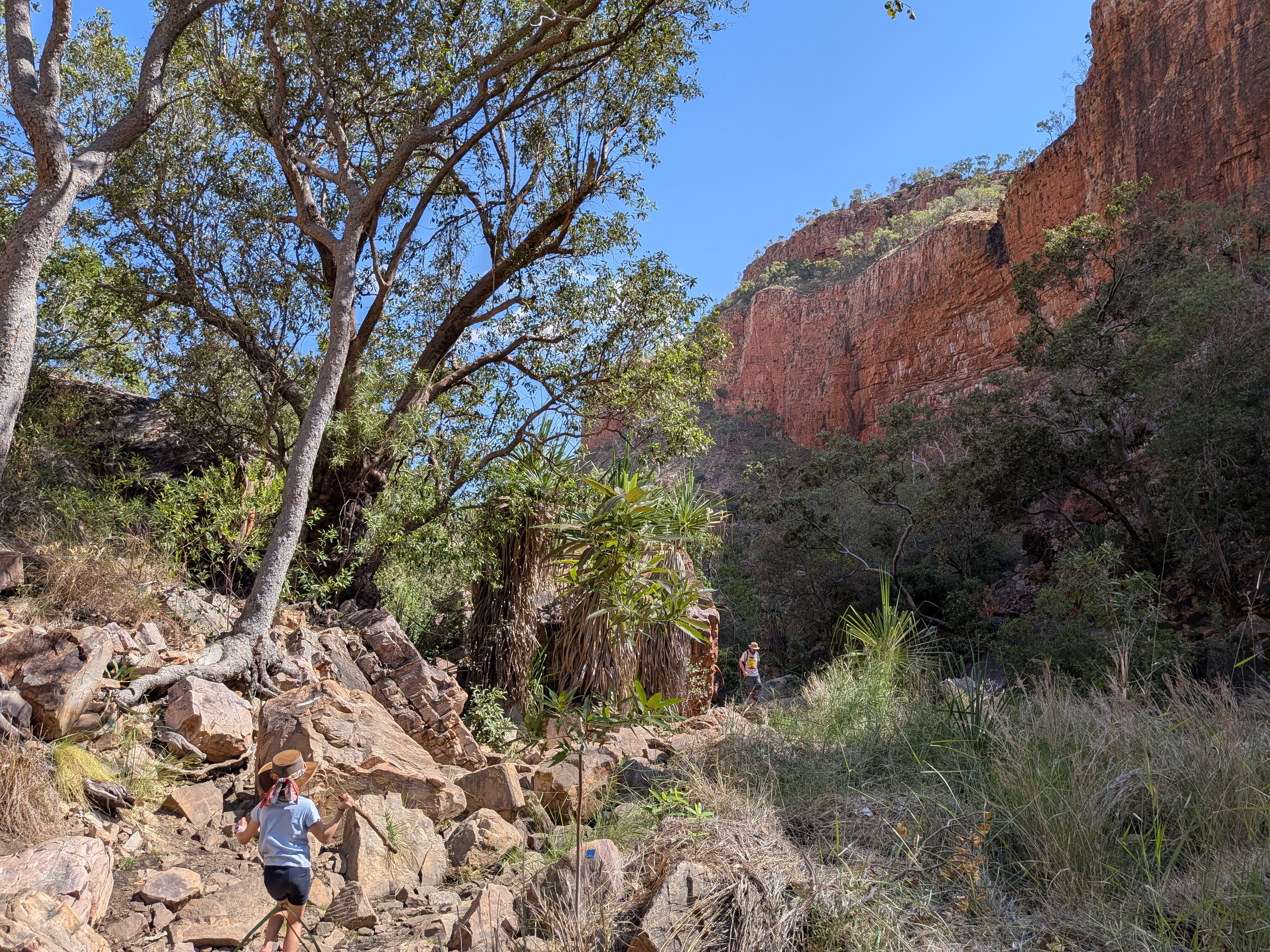 Picking our way back down the gorge